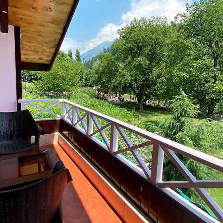 Six Seasons Pahalgam Пахалгам Экстерьер фото